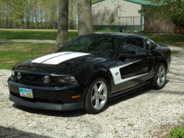 Thumbnail Photo undefined for 2010 Ford Mustang GT Coupe